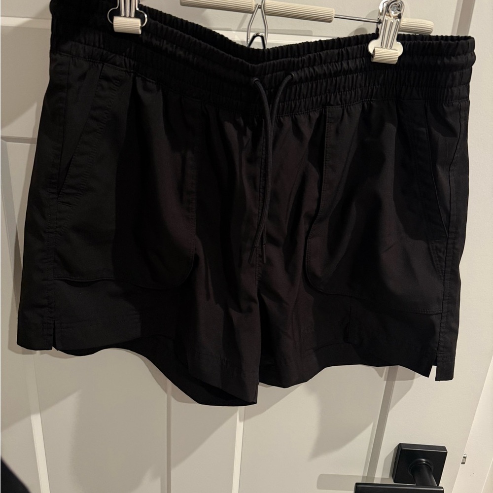 Old Navy Black Athletic Drawstring Shorts